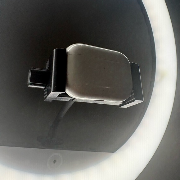 Air pod pro charger case